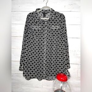 Lane Bryant Blouse Size 16 Black and White Pattern Long Sleeve Convert to 3/4
